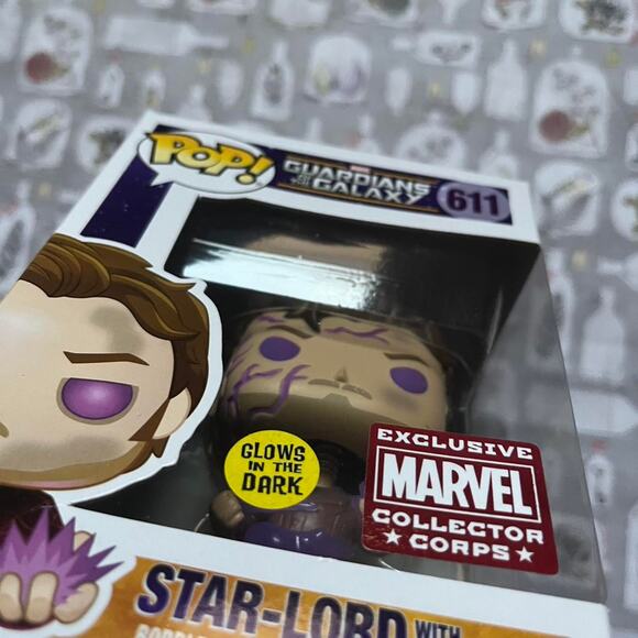 Funko Pop Star-Lord with Power Stone Marvel Collection Corps Exclusive - Picture 7 of 7